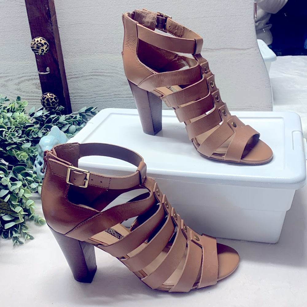 Audrey Brooke leather tan cage high heel open toe shoe size 8.5
